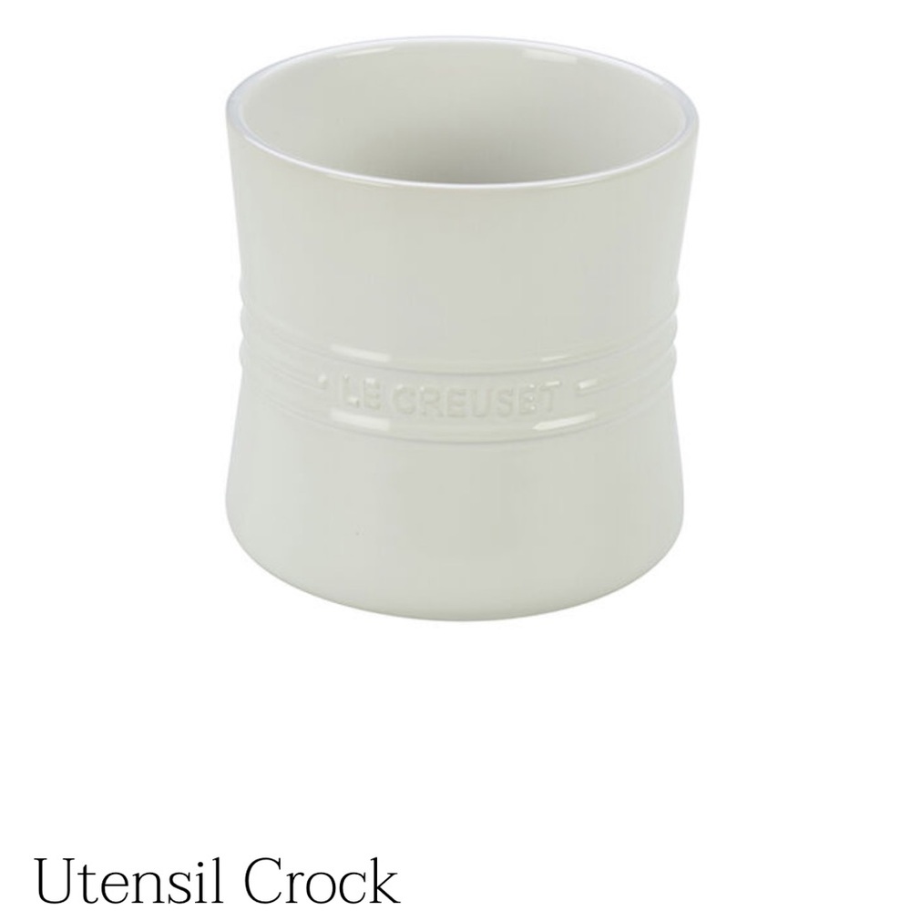 Le creuset utensil crock 2.3 L